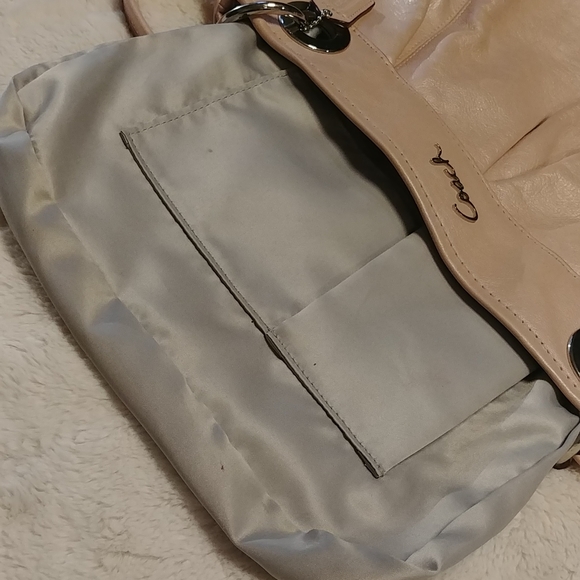 Coach Leather Madison Hippie Removable Crossbody with Shoulder Strap - Picture 6 of 16